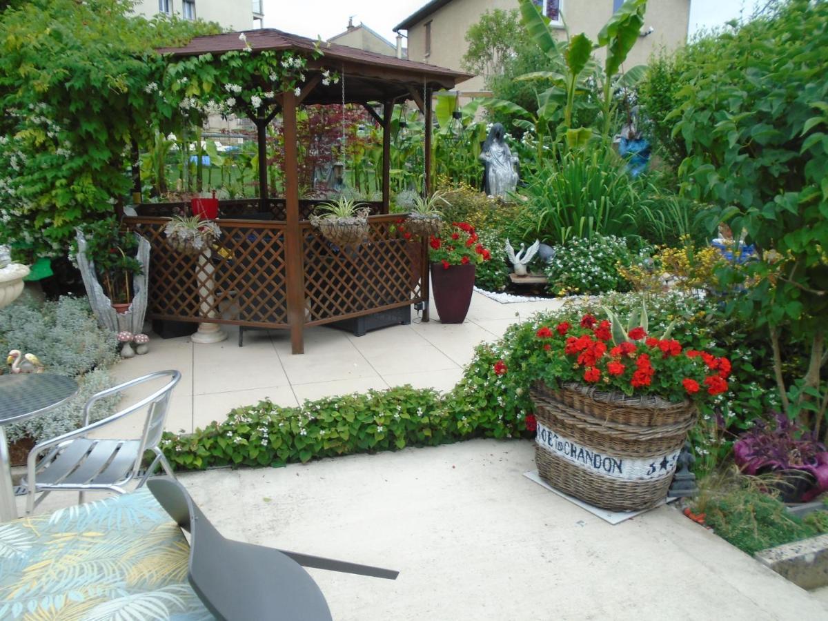 La Petalerie Apartment Epernay Bagian luar foto